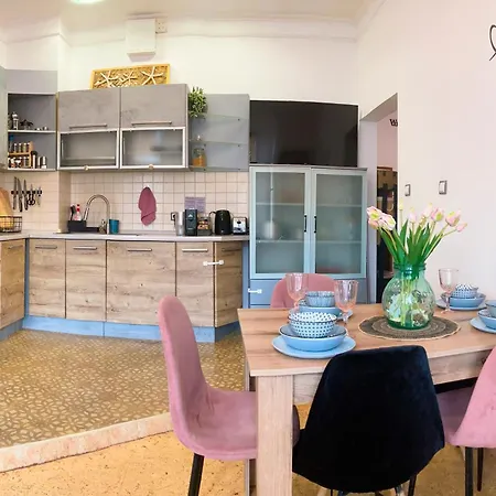 Two Bedroom -welcome To Burgas- Location, Station, Main Walking Street, Sea Garden, Near The