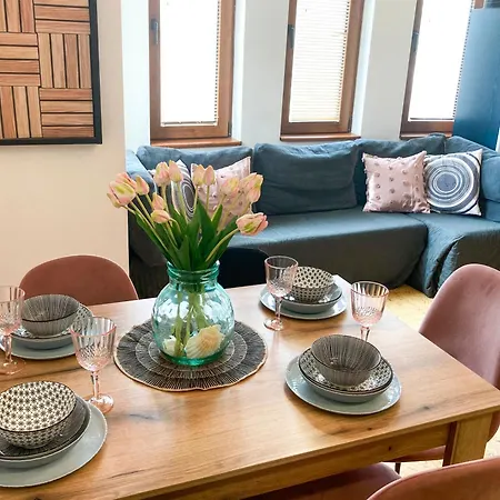 Apartman Two Bedroom - Alexandrovska - Location - Bus, Train And Marine Stations, Next To Sea Garden And *